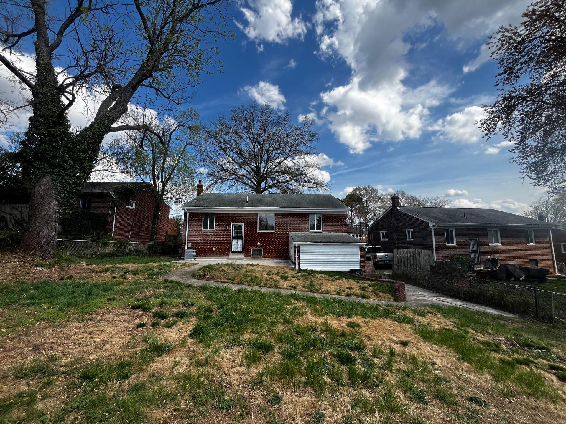 4105 Norcross photo 32