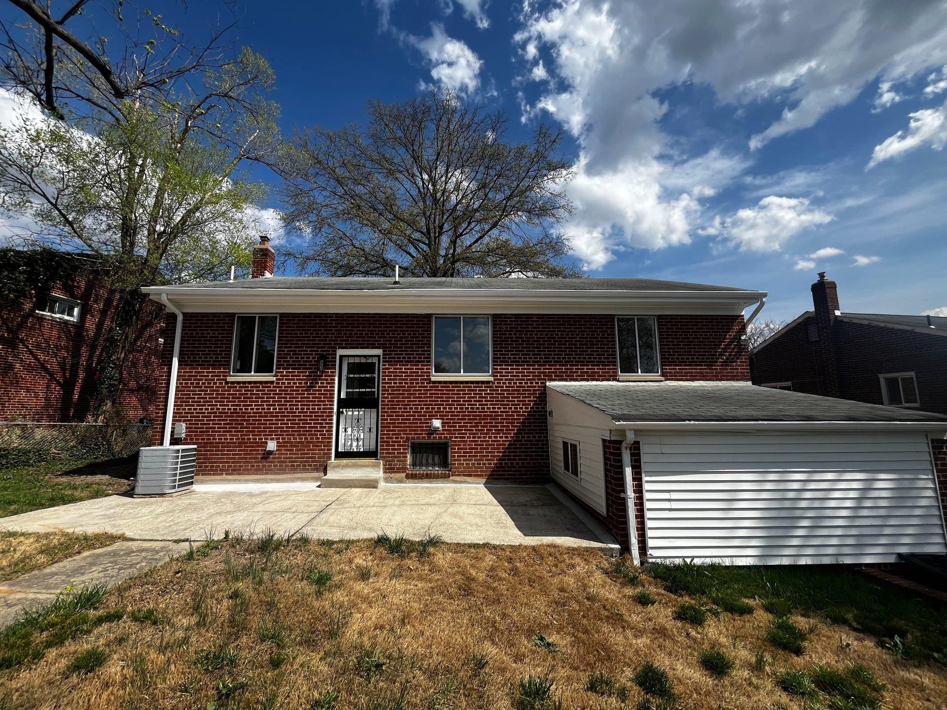 4105 Norcross photo 34