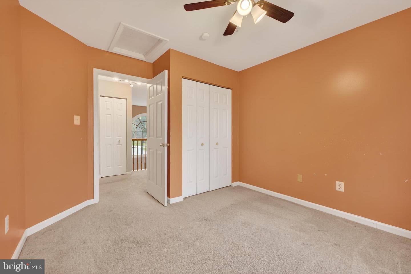 1115 Danbury Drive photo 33