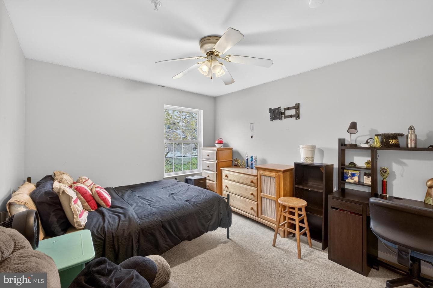 1115 Danbury Drive photo 35