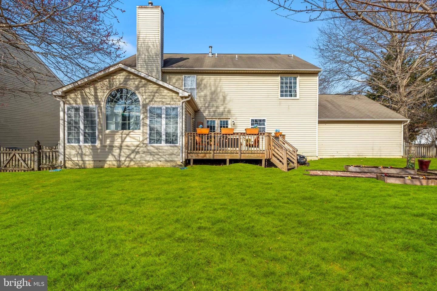 1115 Danbury Drive photo 6