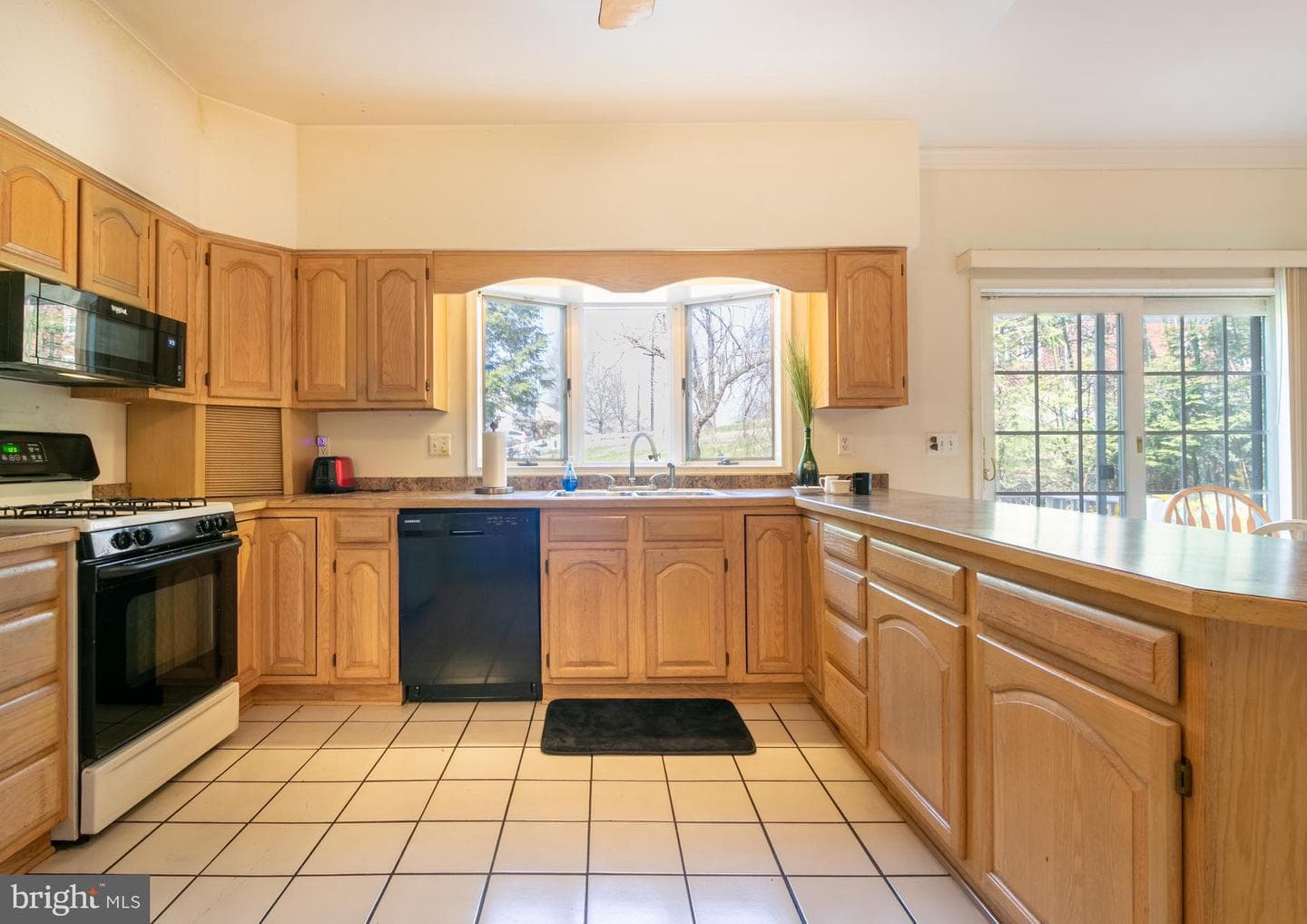 3300 Rosemary Lane photo 33
