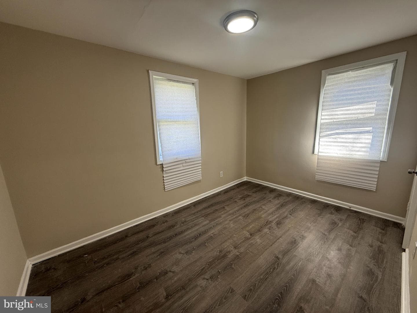 6809 Greenvale Parkway photo 14