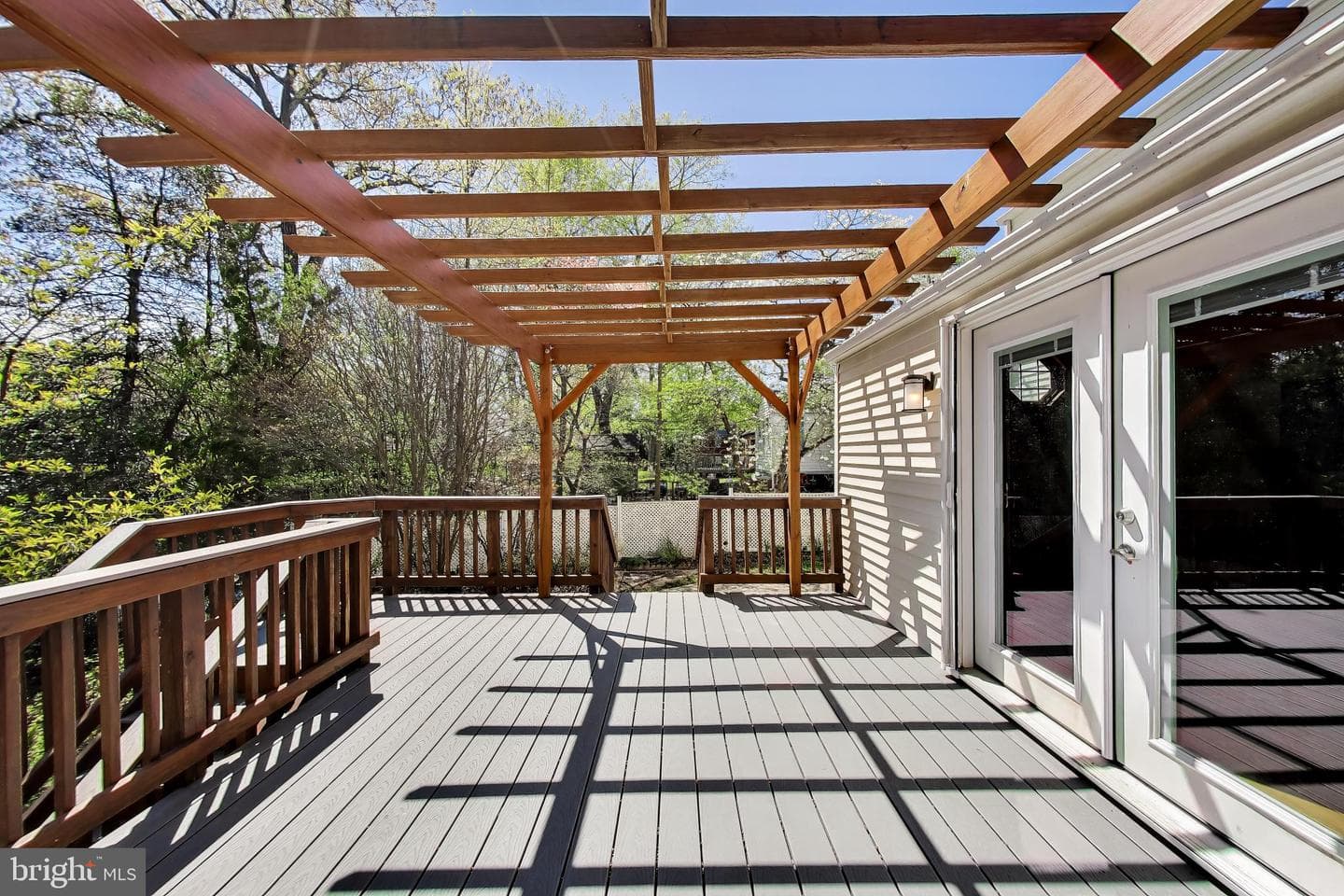 5823 Dewey Street photo 36