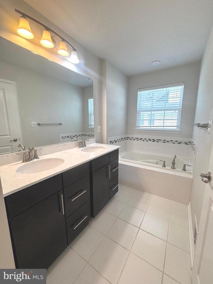 8256 Miner Street photo 23