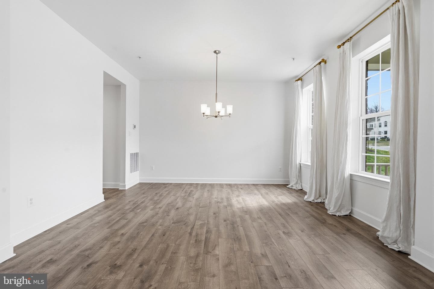 12502 Coventry Manor Way photo 14