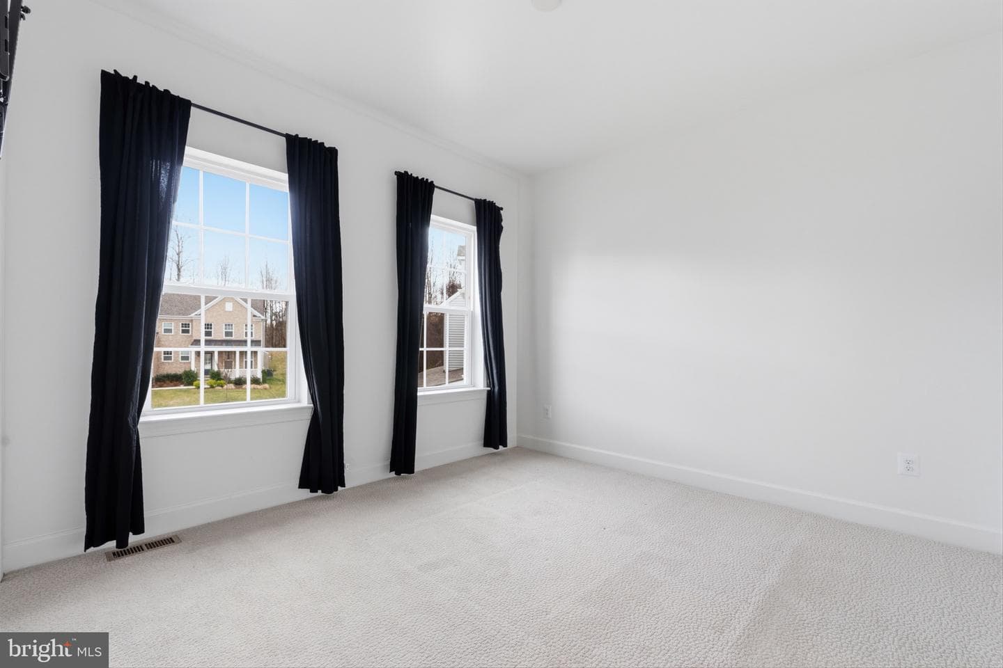 12502 Coventry Manor Way photo 27