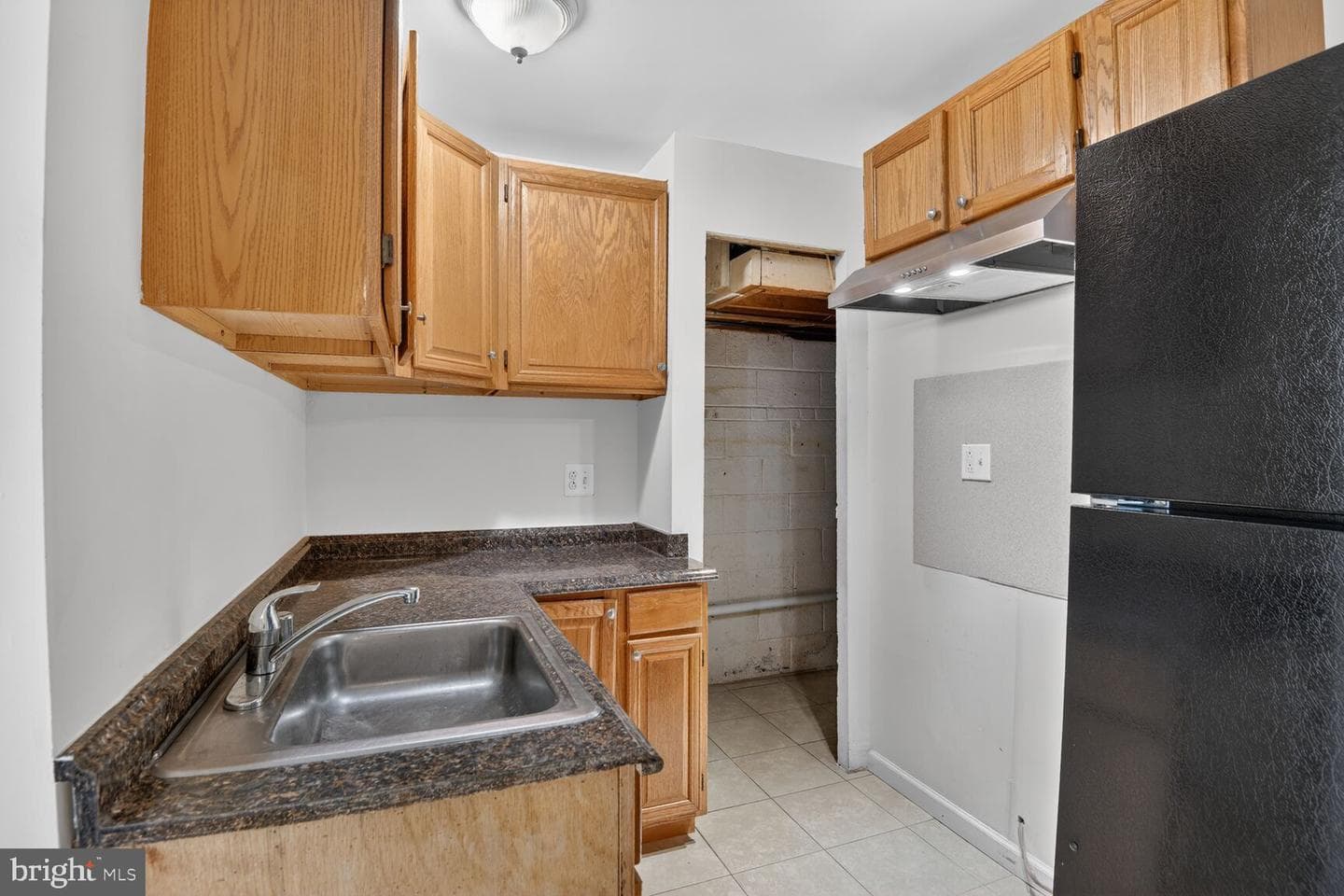 2308 Senator Avenue photo 15