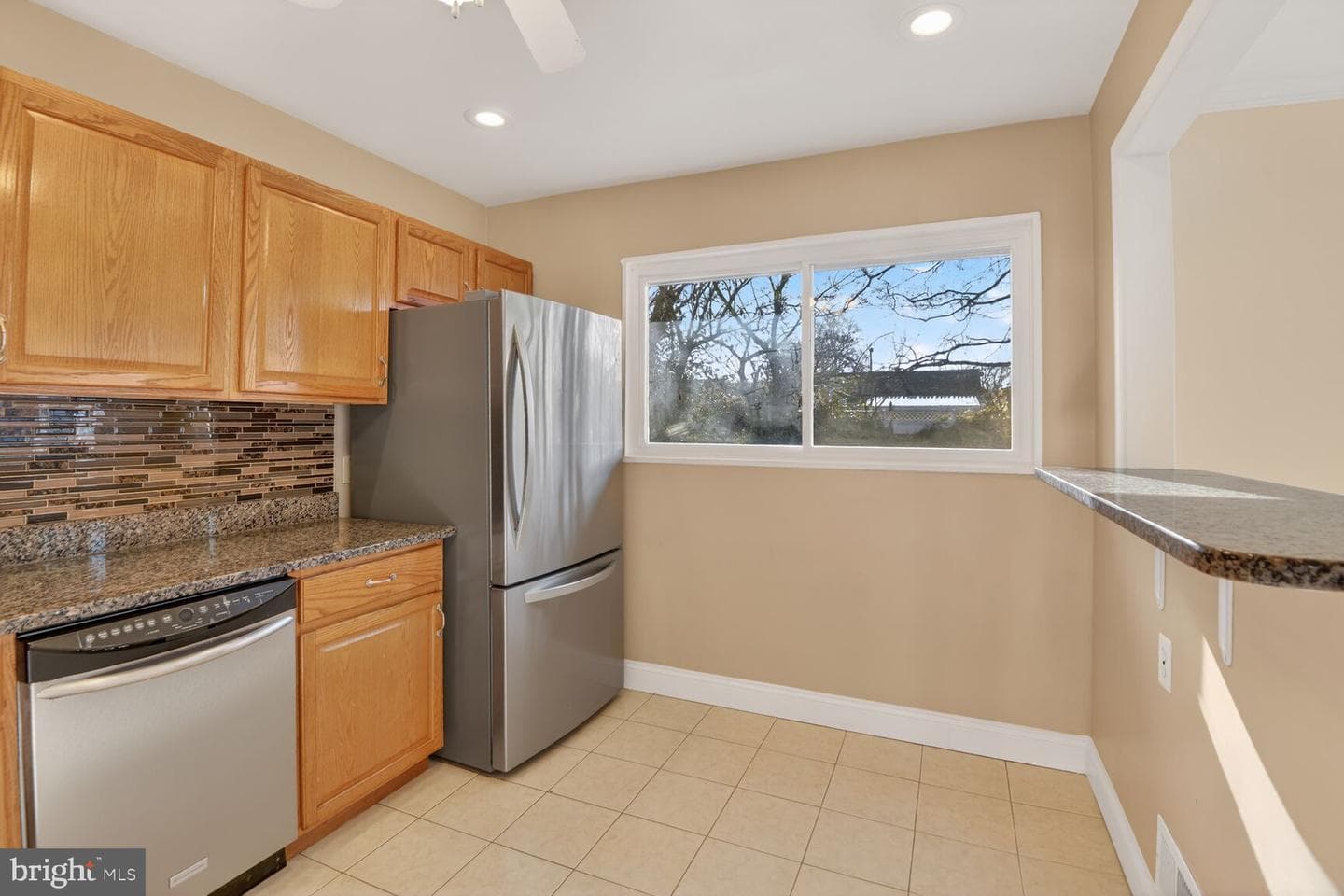 2308 Senator Avenue photo 7