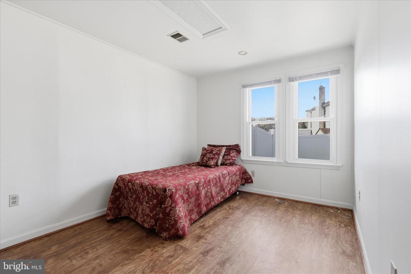 2703 Lackawanna Place photo 25