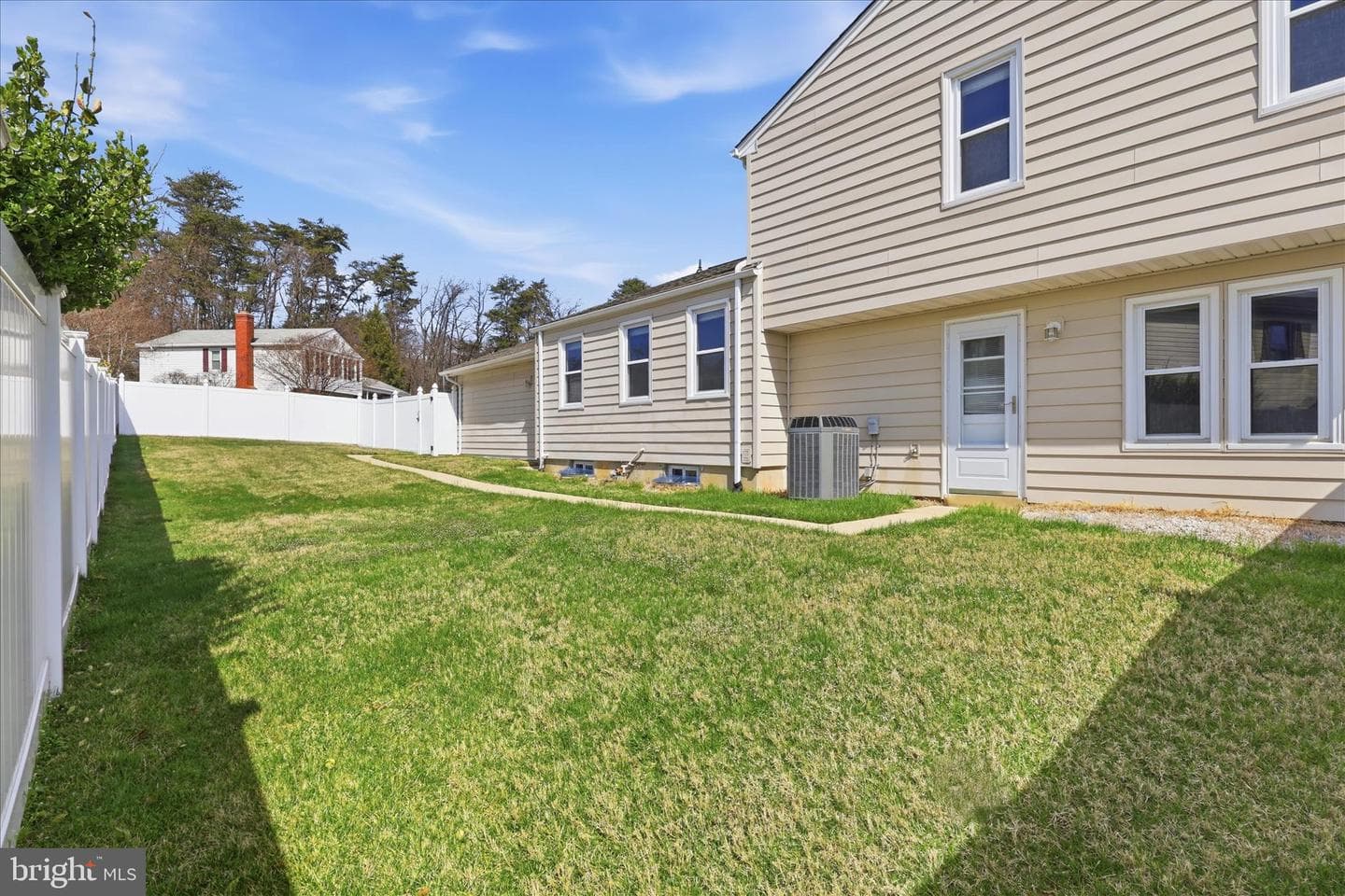 2703 Lackawanna Place photo 30