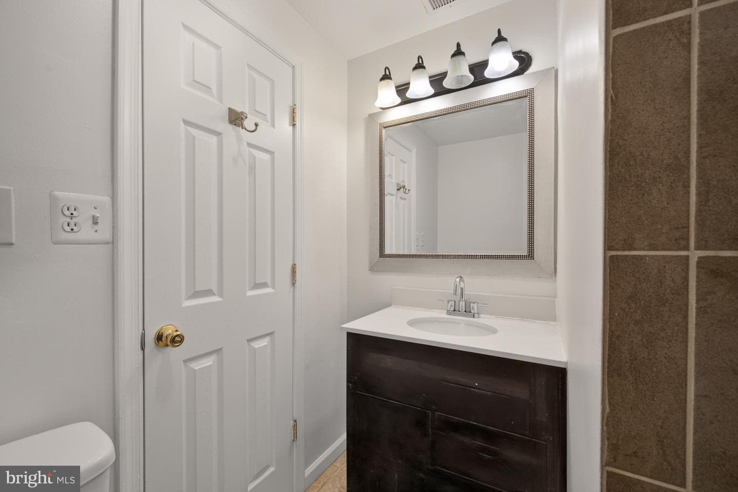 3348 Huntley Square Drive #b photo 27