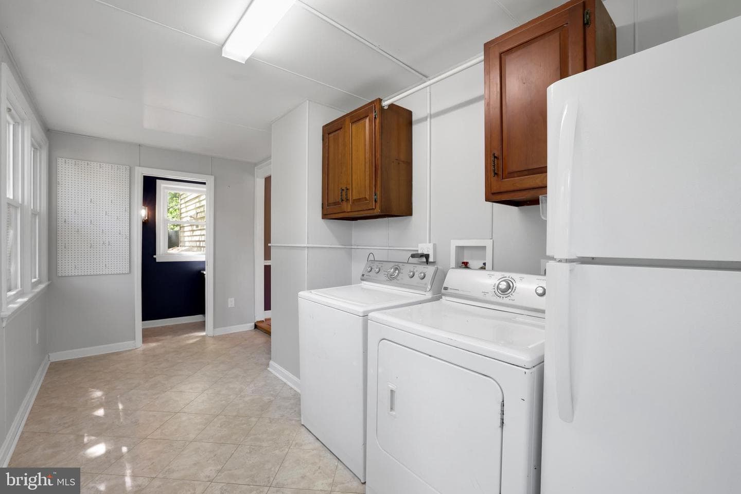 5807 Carlyle photo 38