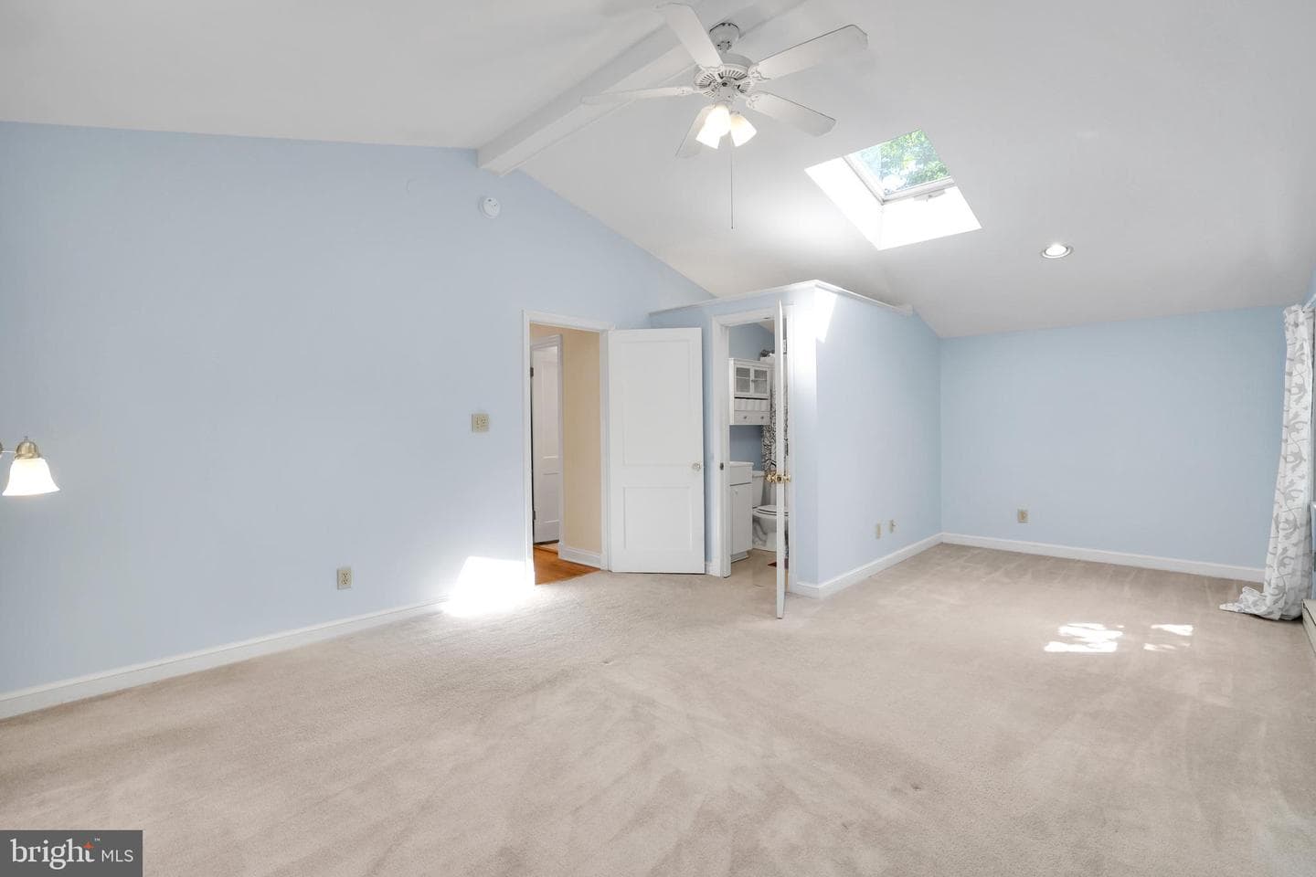 5807 Carlyle photo 50
