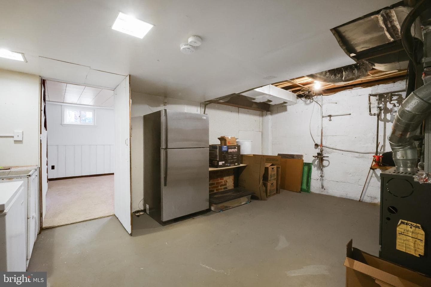 5807 Carlyle photo 56