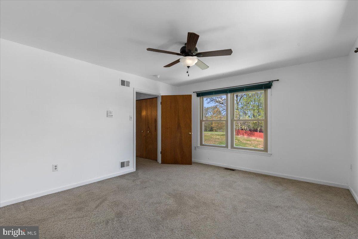 727 Gleneagles Drive photo 20