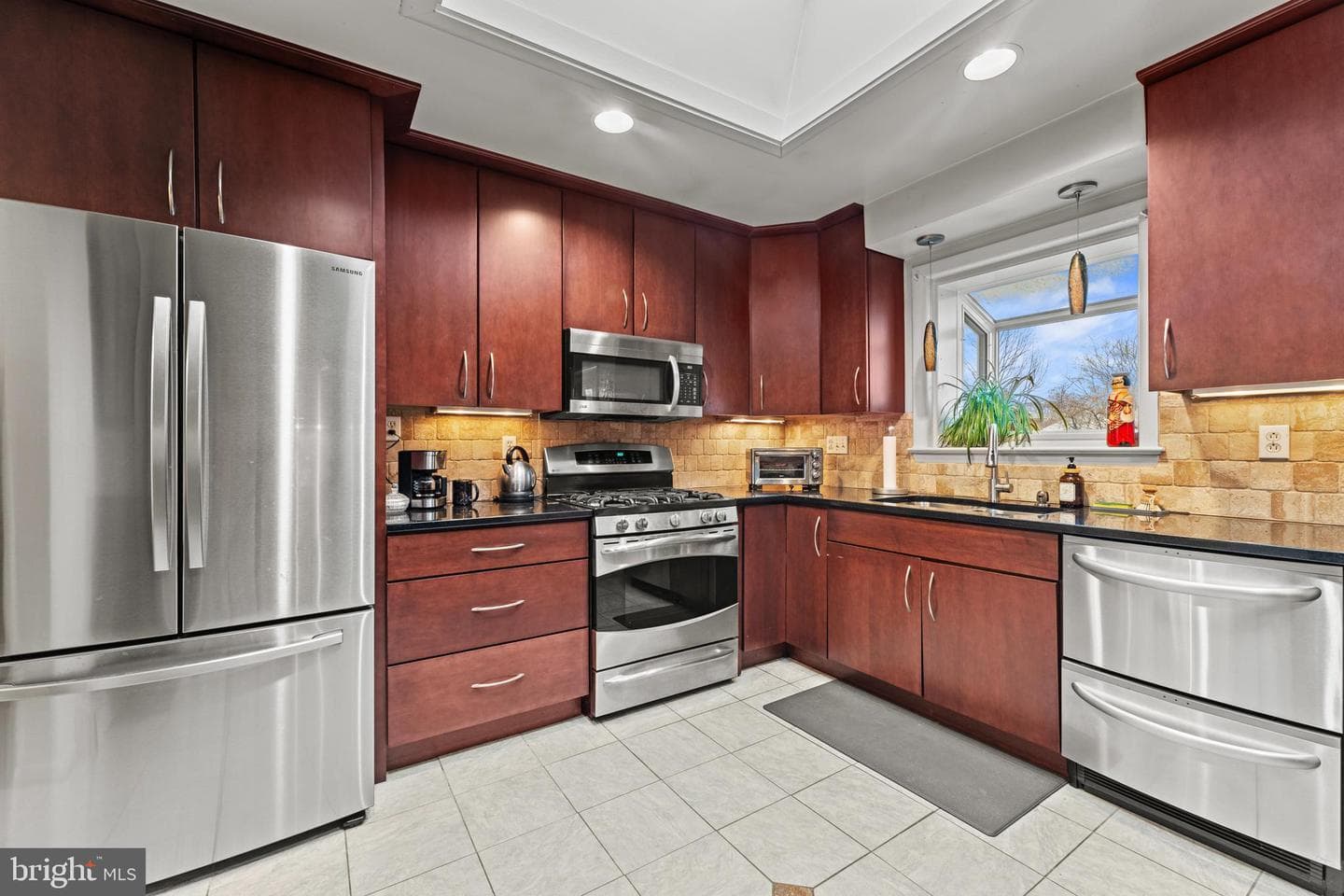 6805 Pamela Lane photo 12