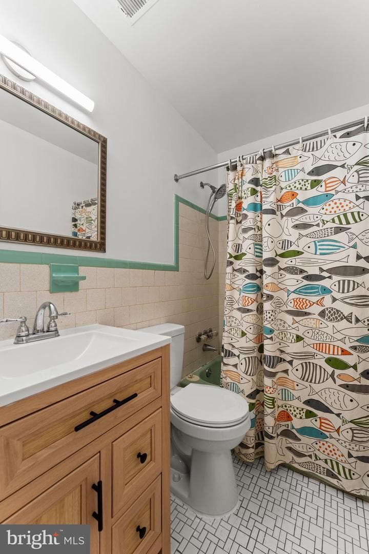 6805 Pamela Lane photo 13
