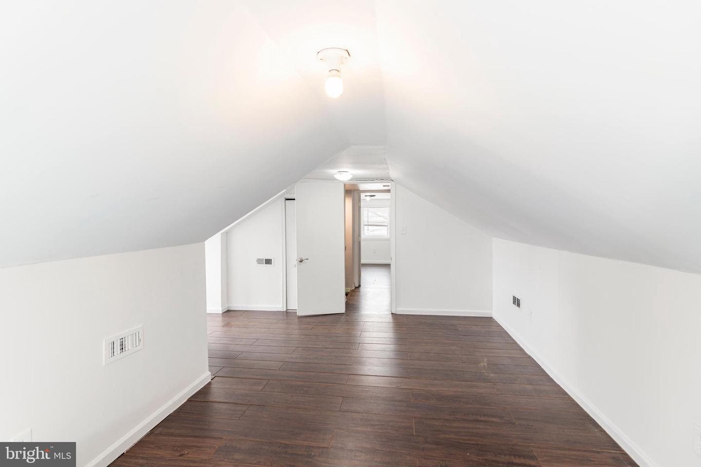 9406 Sheridan Street photo 17