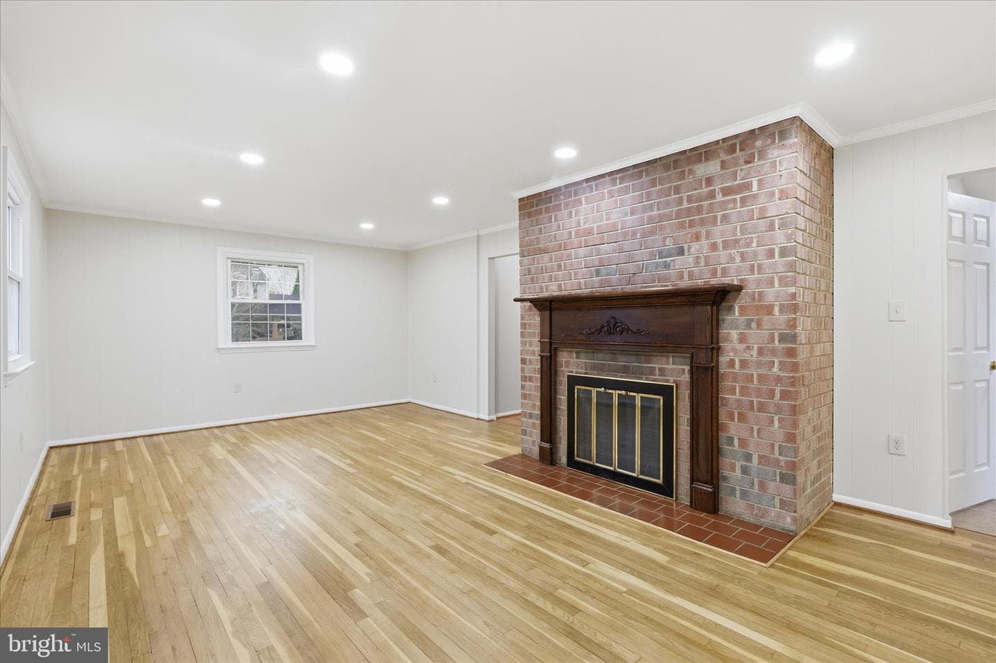 12802 Winona Drive photo 13