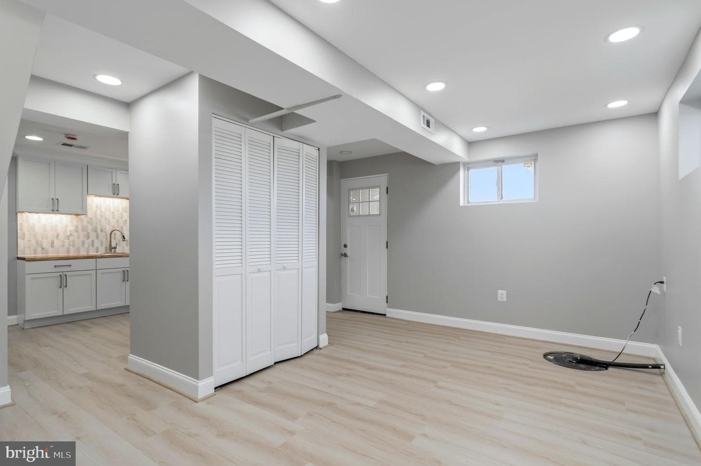 8901 Oxon Hill Road photo 28