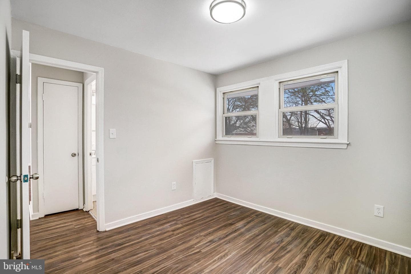 8124 Gavin Street photo 17