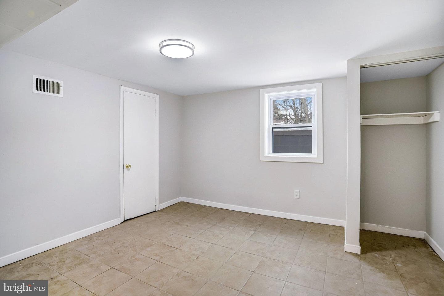 8124 Gavin Street photo 20