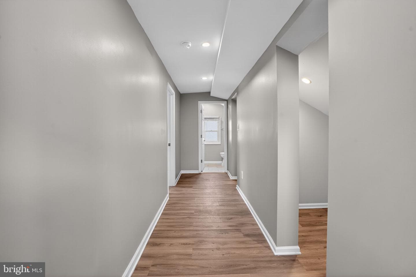 4103 Shepherd Street photo 25