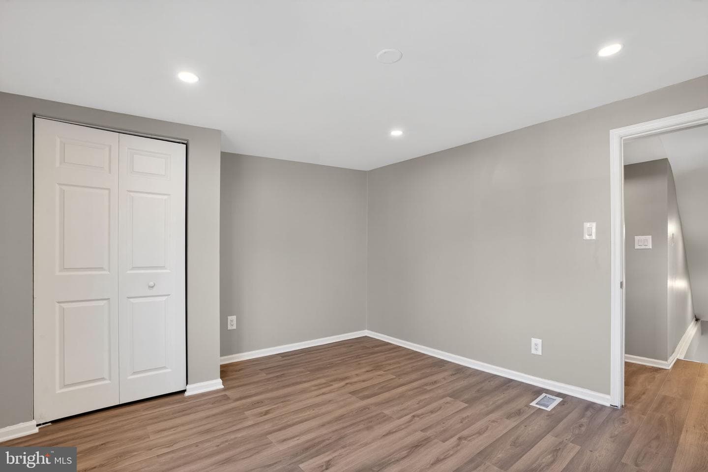 4103 Shepherd Street photo 30