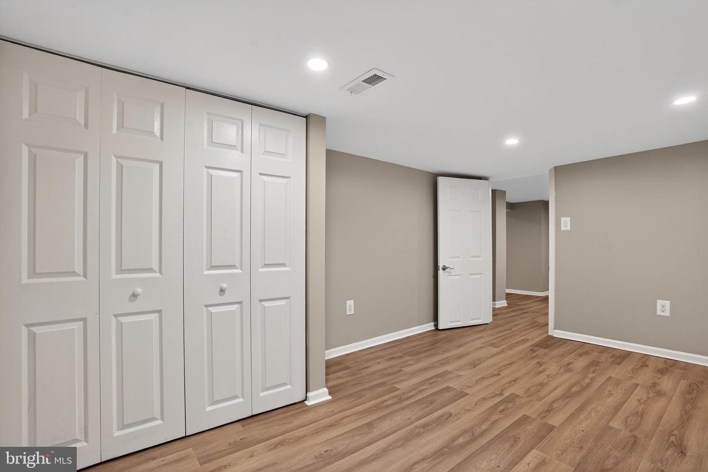4103 Shepherd Street photo 42