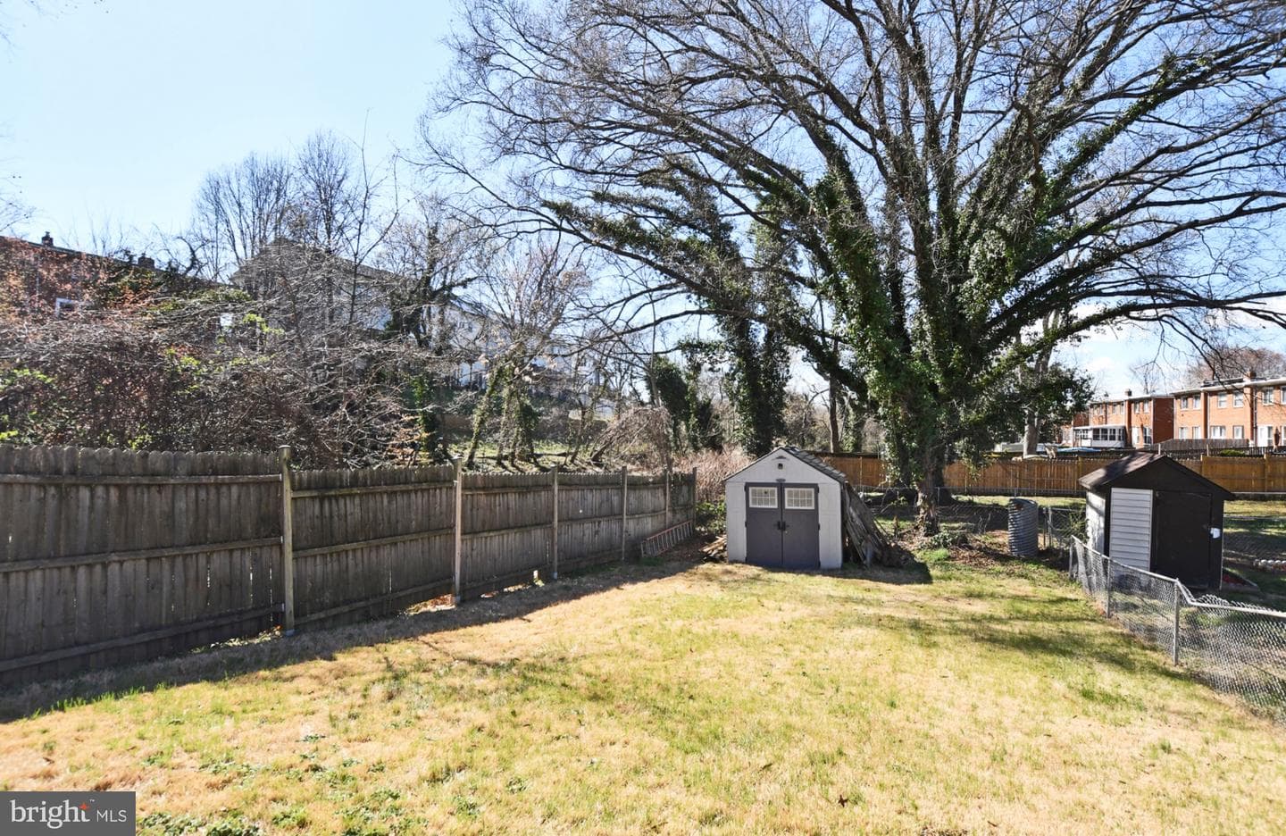 912 Irvington Street photo 30