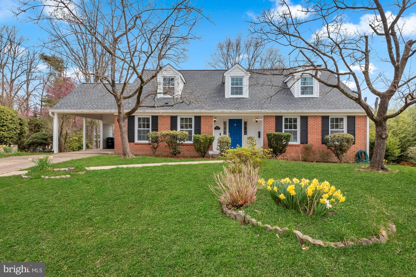 10115 Chickadee Lane