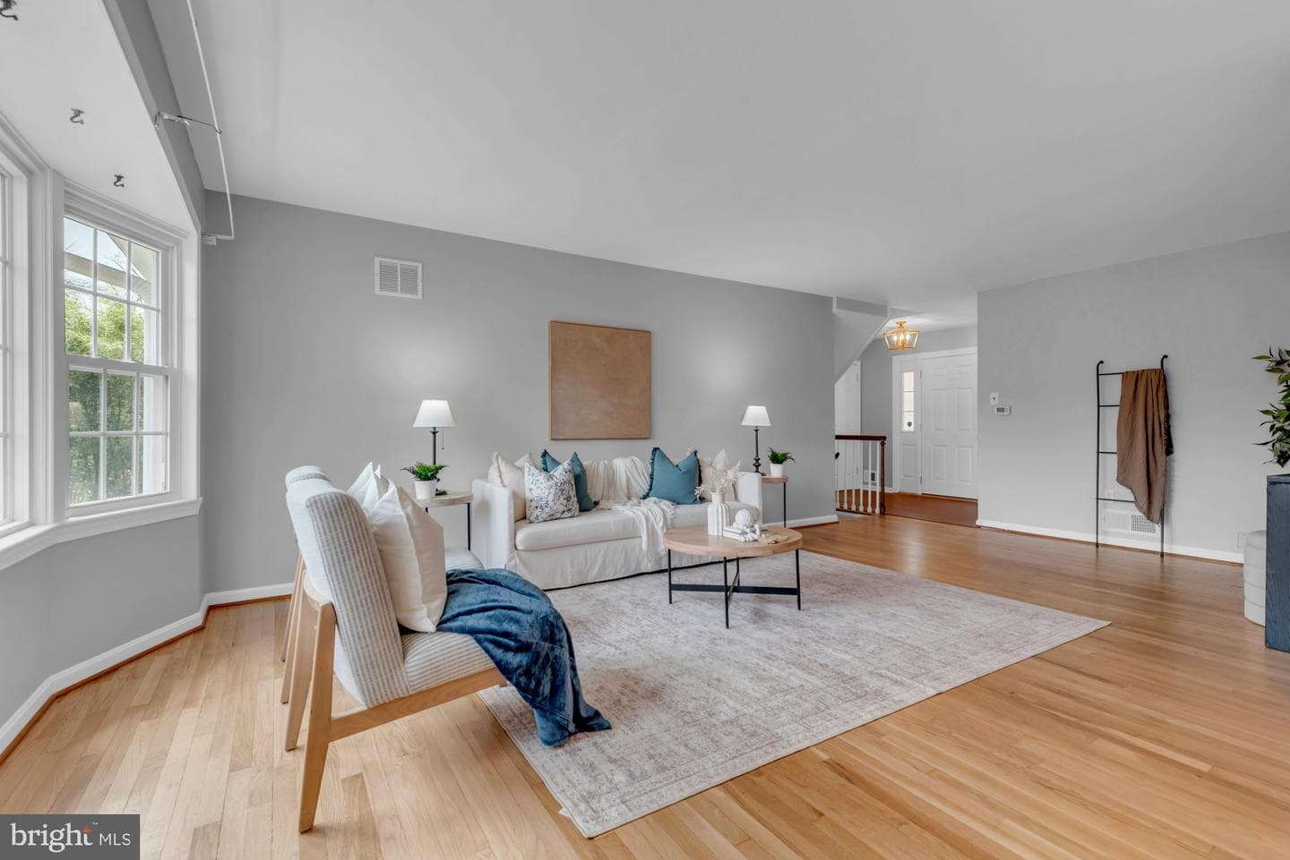 10115 Chickadee Lane photo 6