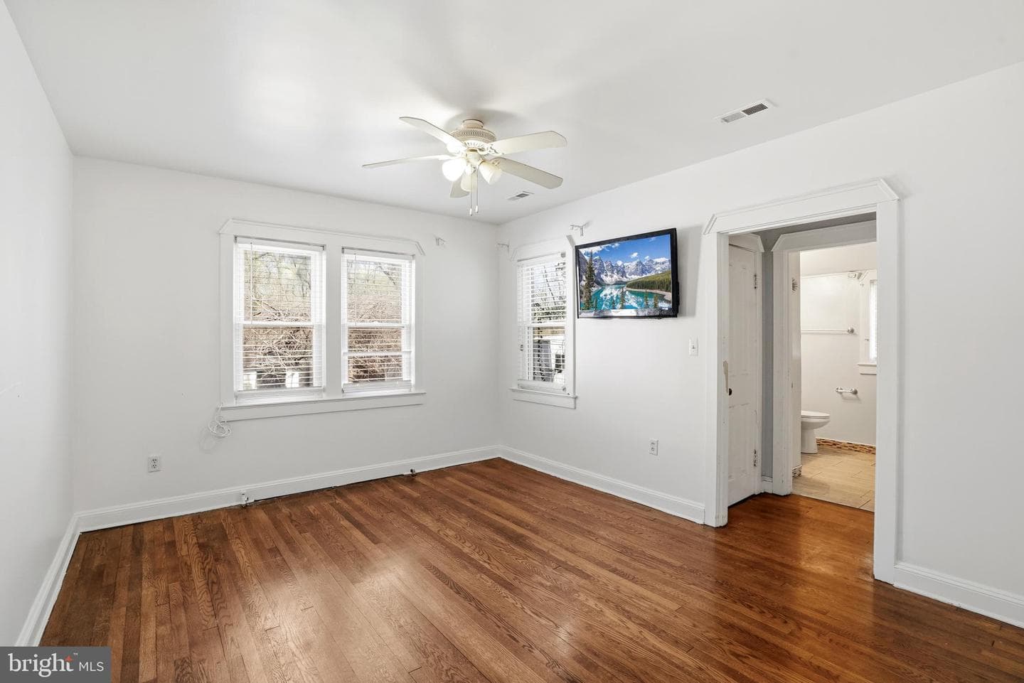 5431 Old Crain Highway photo 8