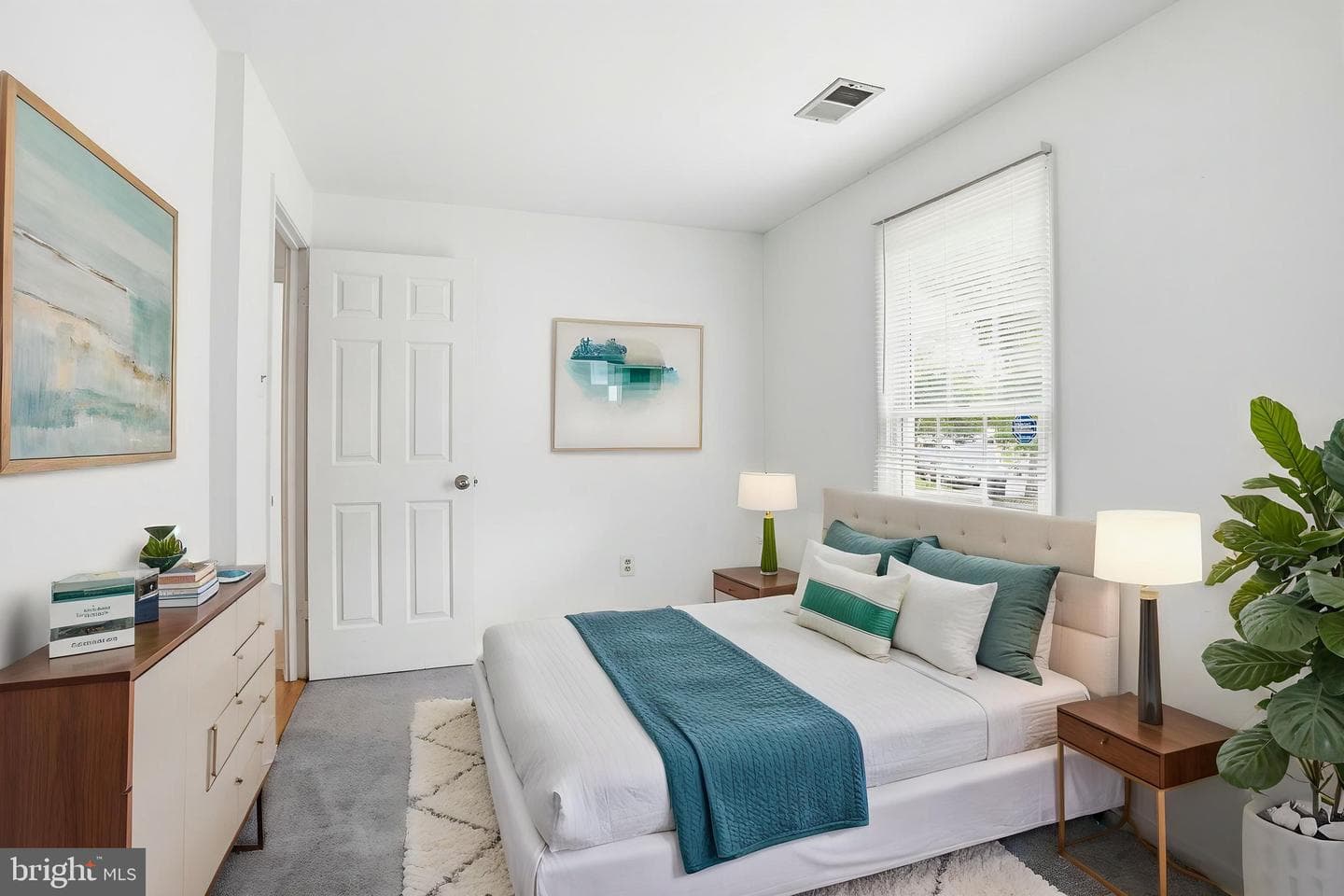 8933 Hobart Street photo 14