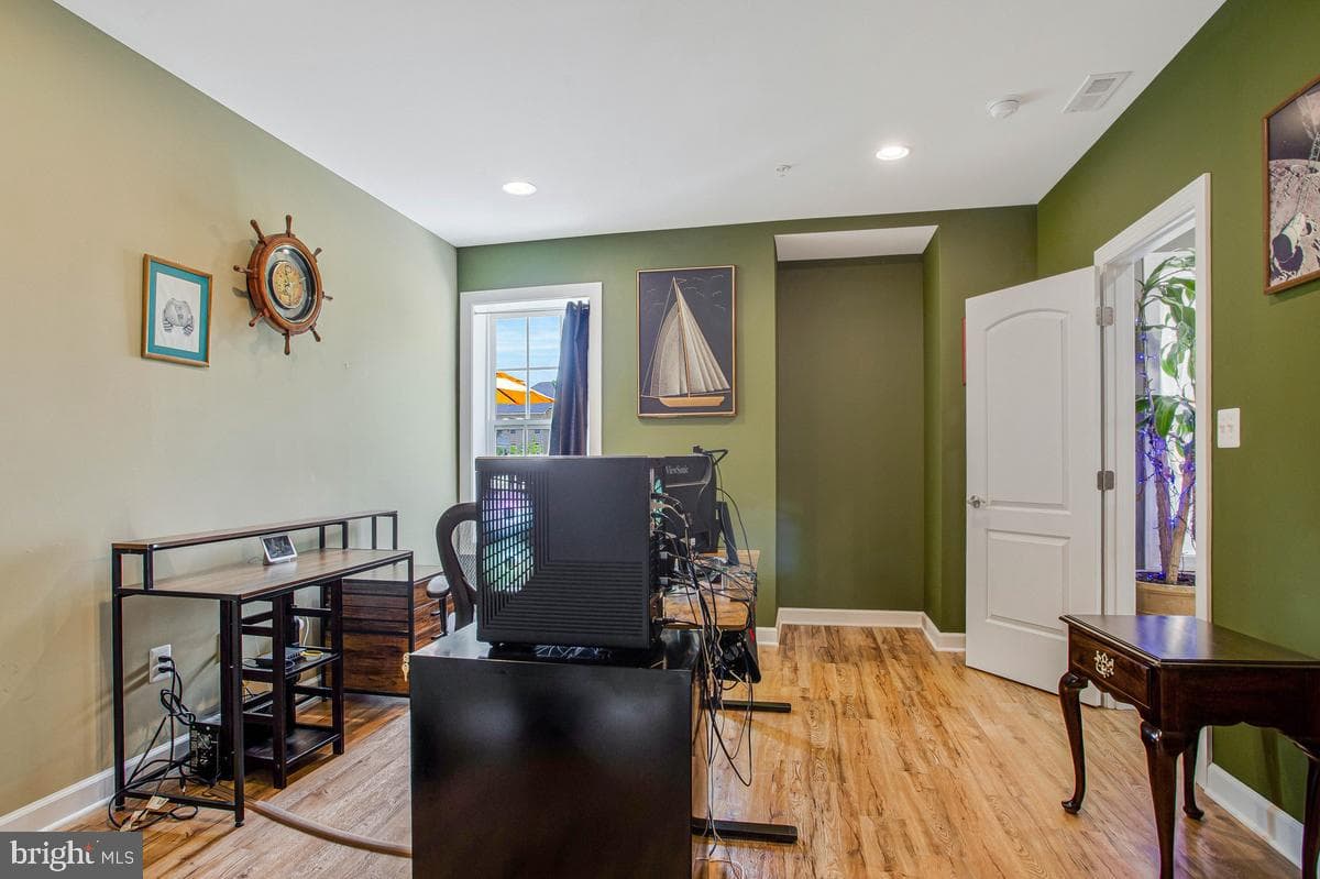 4205 Captain Perry Court photo 46