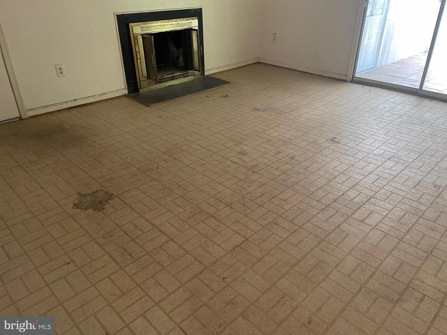 13403 Pendleton Street photo 4