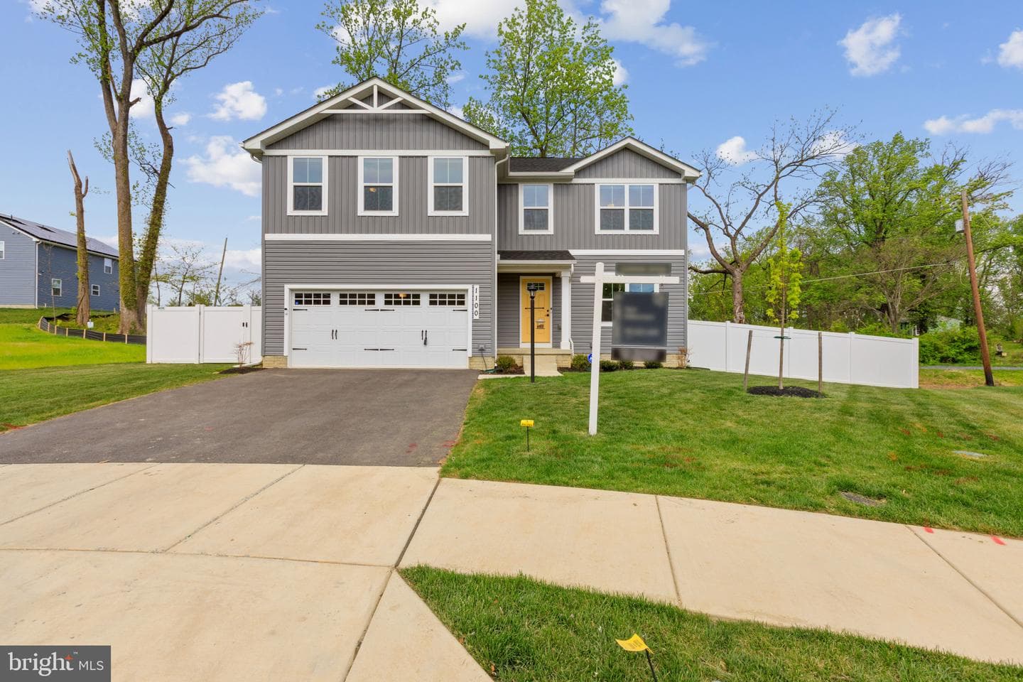 1100 Shumi Court