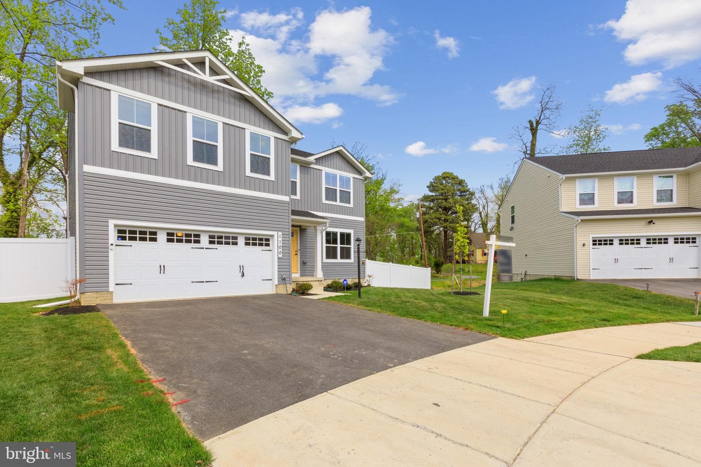 1100 Shumi Court photo 2