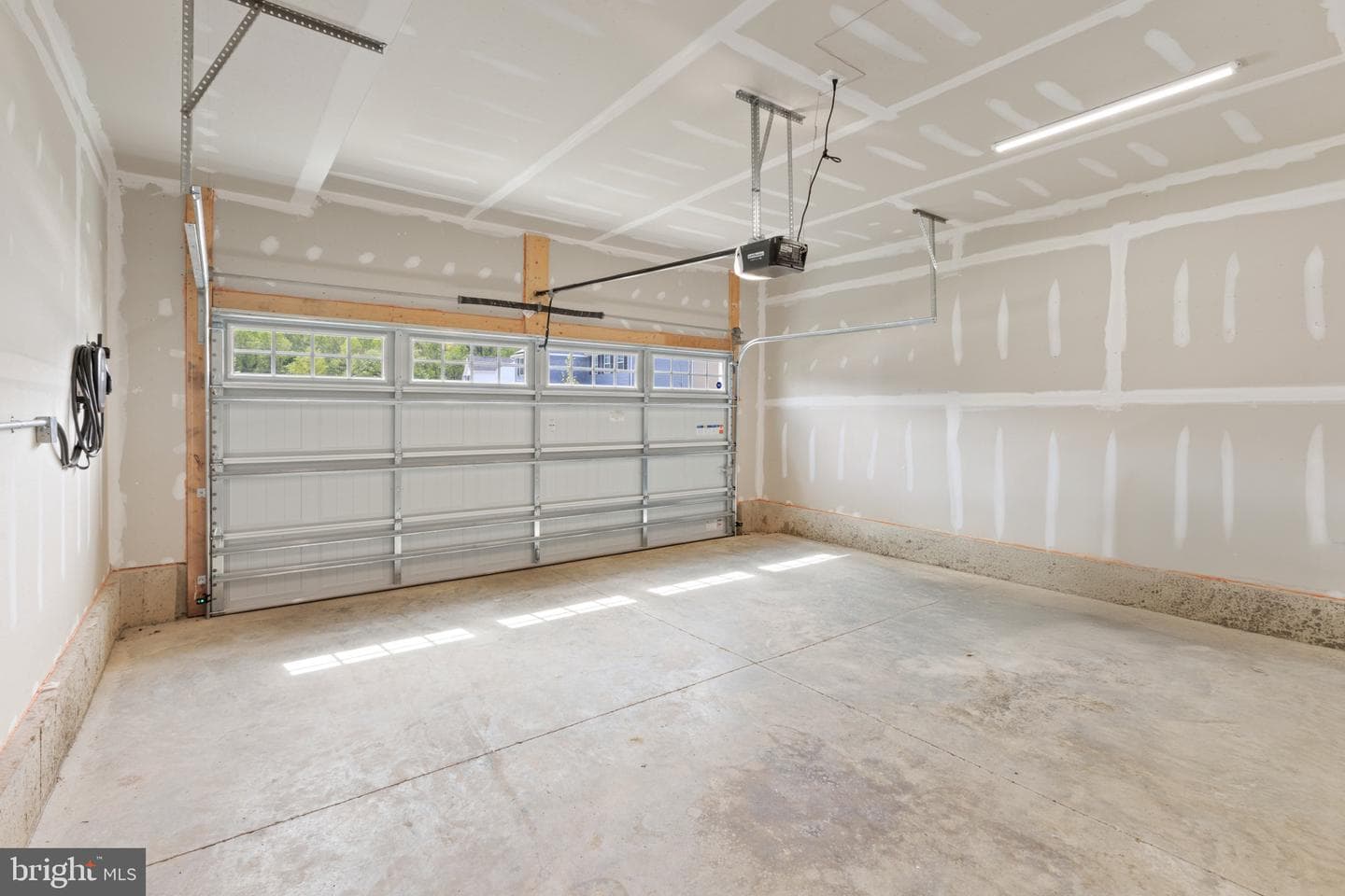 1100 Shumi Court photo 35