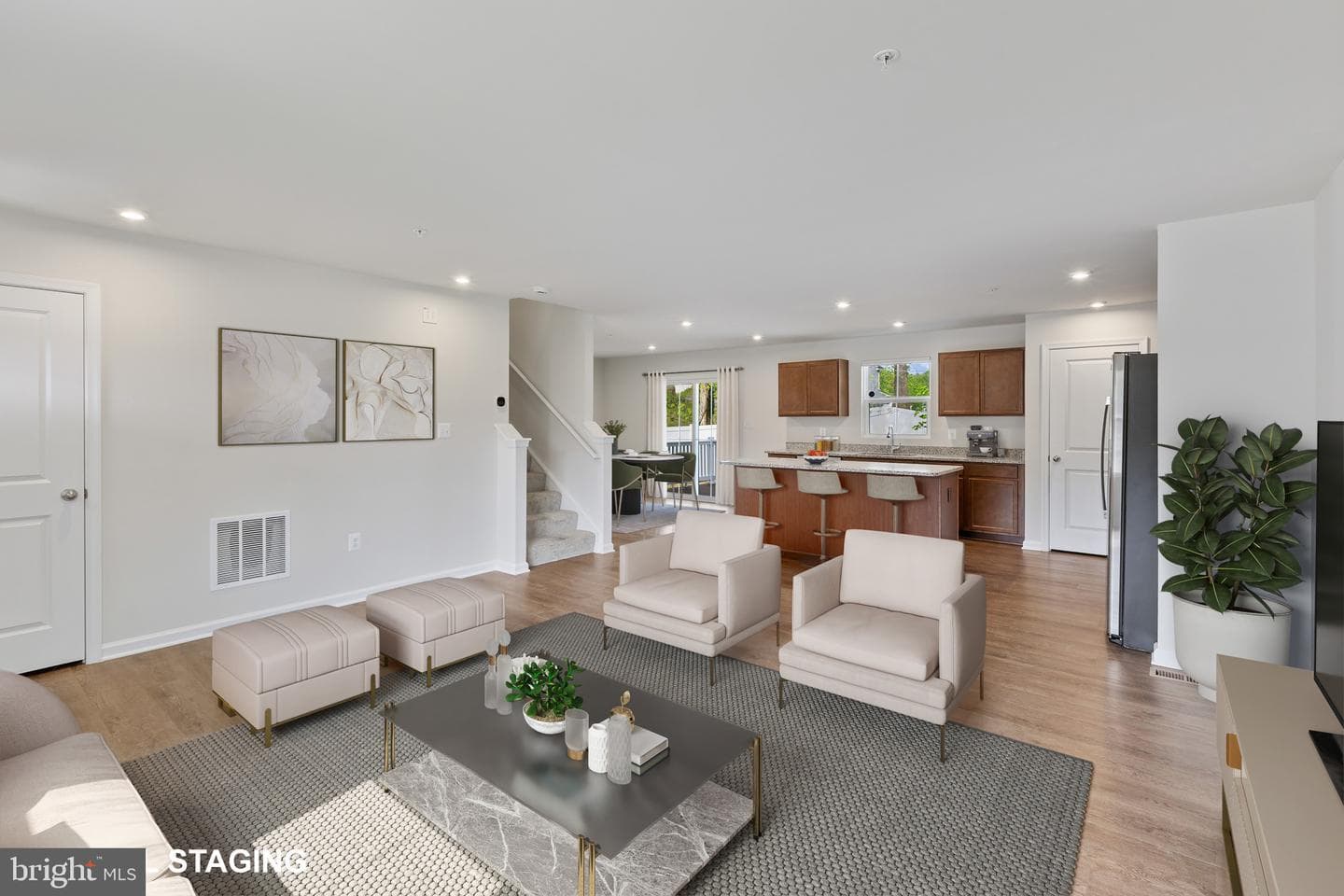 1100 Shumi Court photo 8