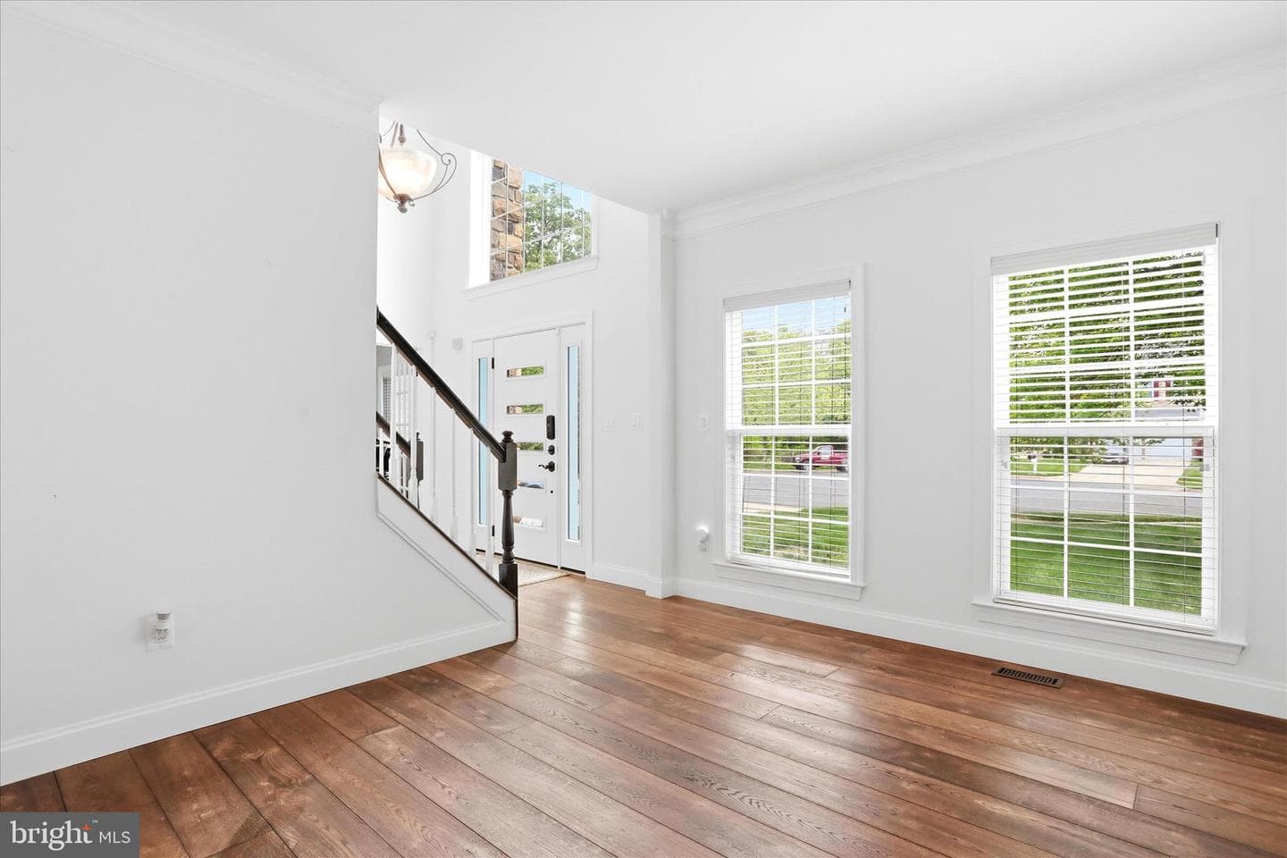 16603 Mannington Road photo 15