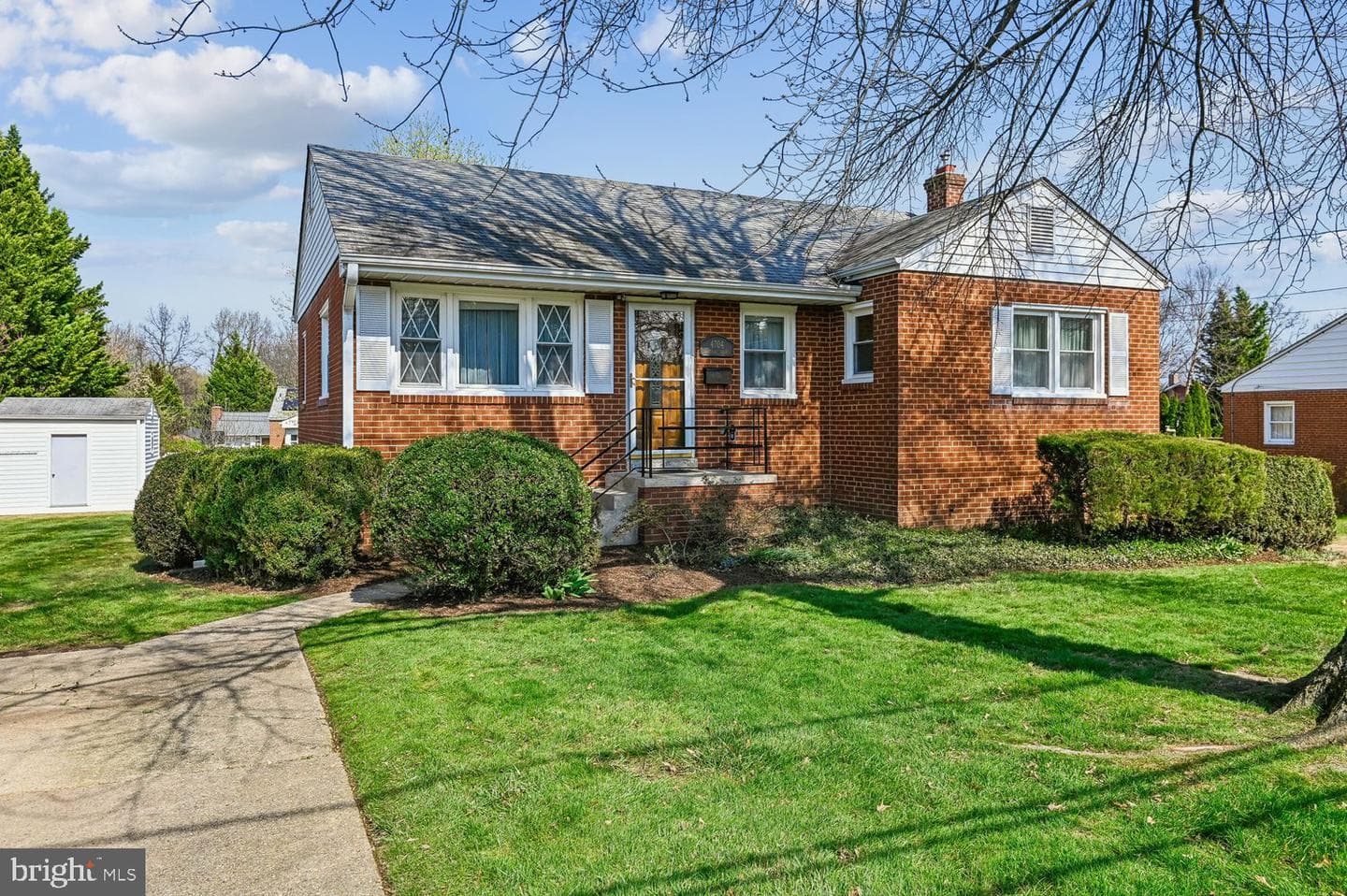 4704 Cardinal Avenue photo 31