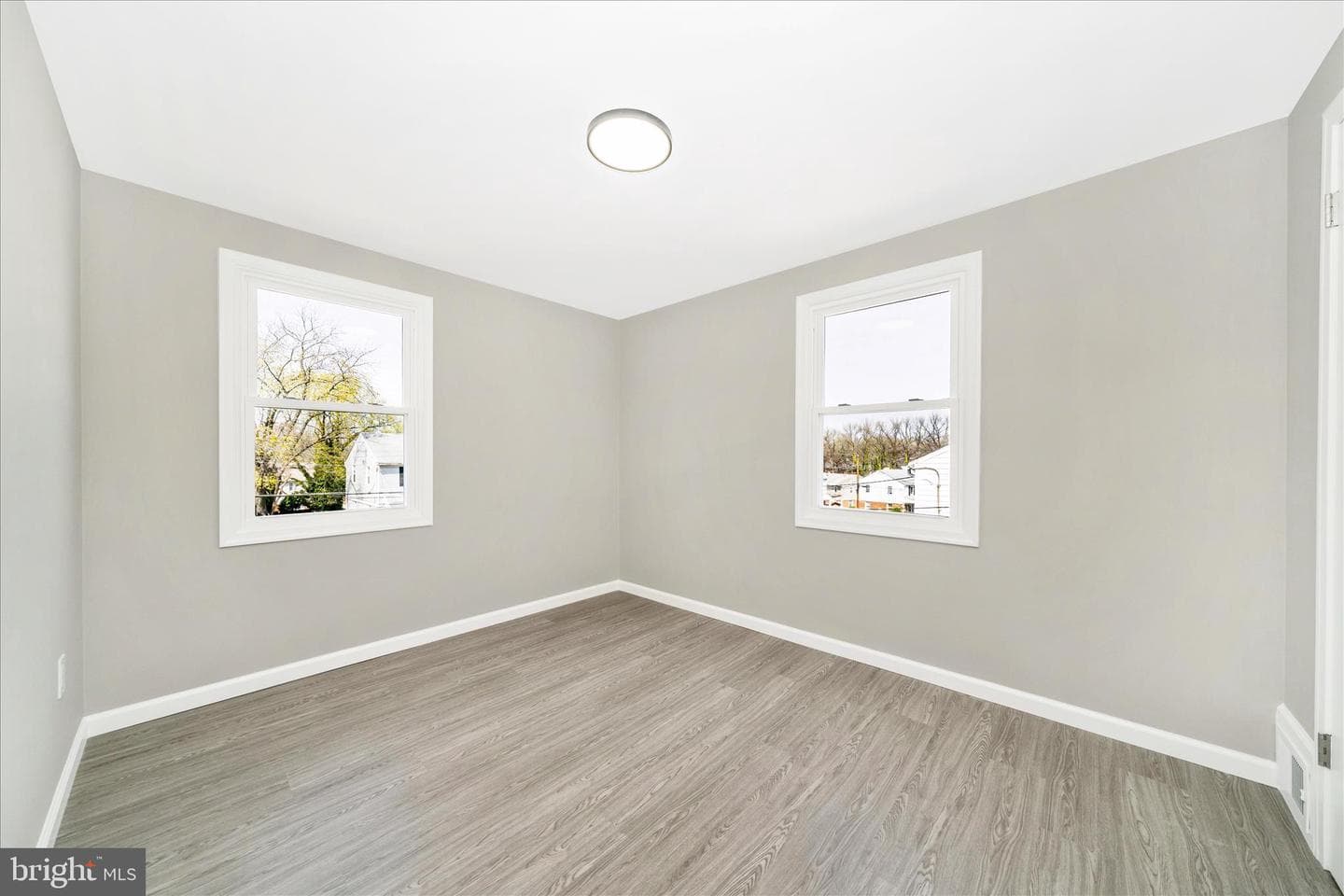 3217 Culver Street photo 37