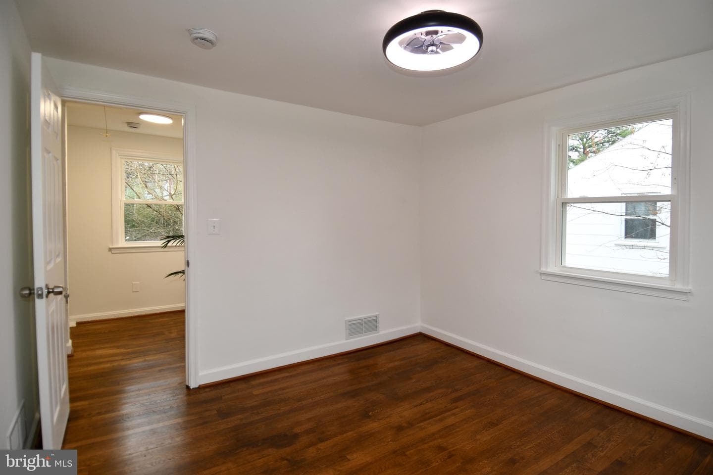 9723 Narragansett Parkway photo 22