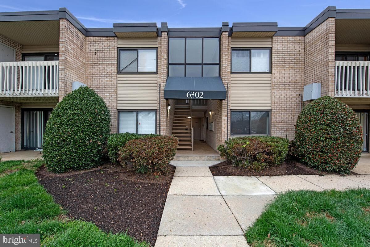 6302 Hil Mar Drive #6-2
