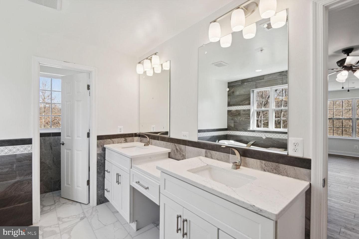 10640 Gross Lane photo 14