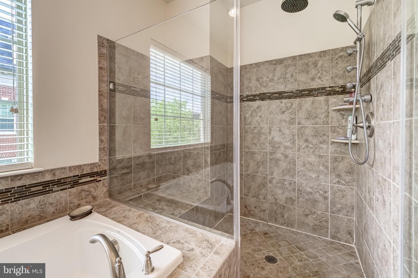 510 Overlook Park Drive #32 photo 41
