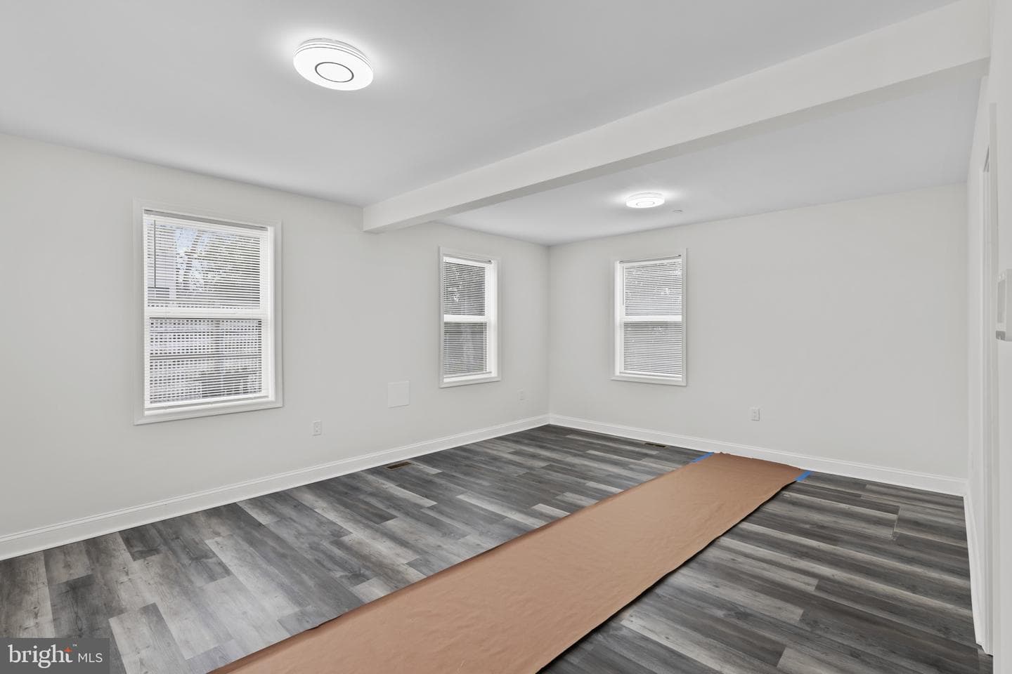 5617 36th Avenue photo 20