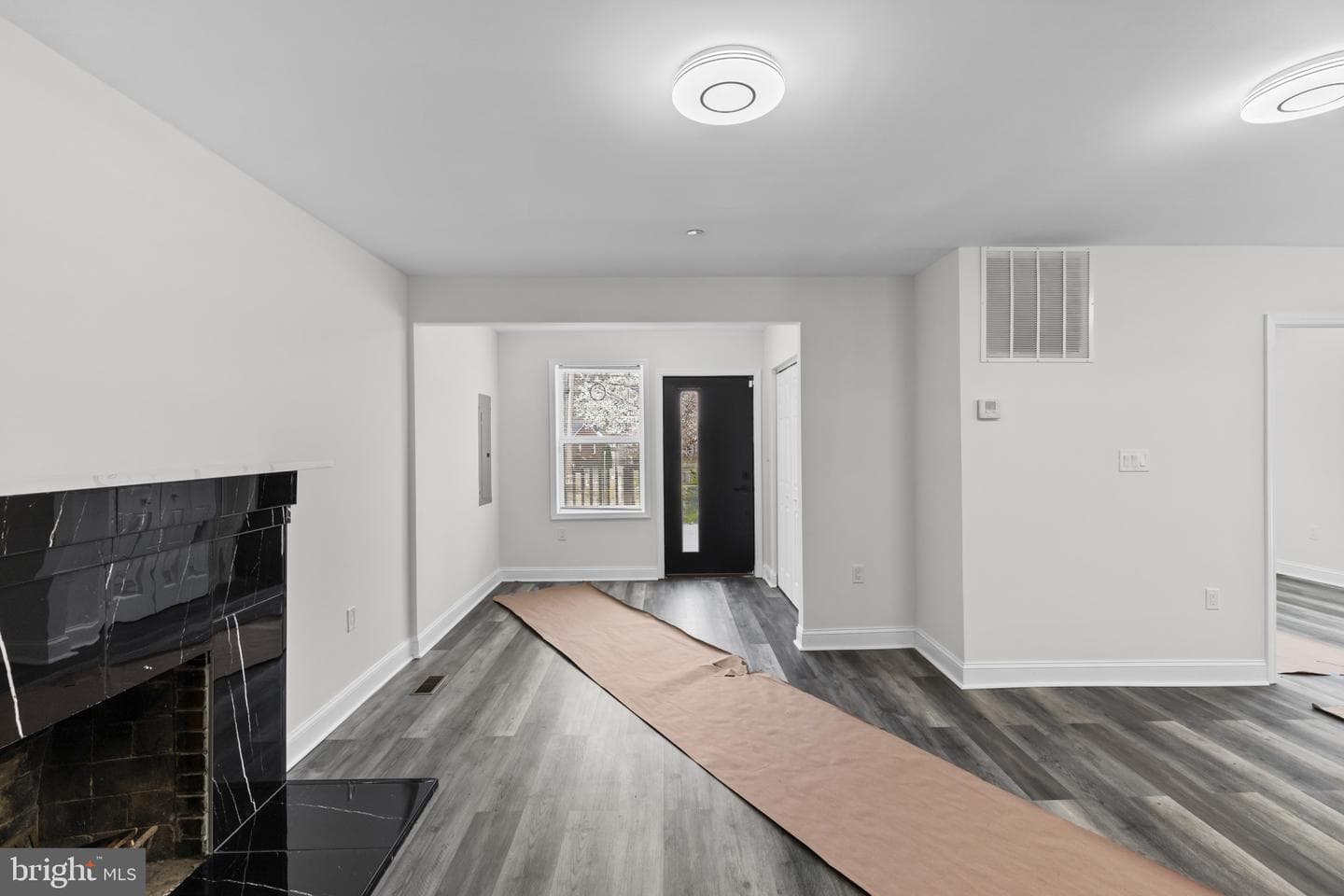 5617 36th Avenue photo 7